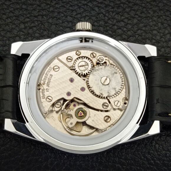 Vintage 1988 Fortis Manual Mens Silver Watch W/Leather Strap & Red accents - Picture 9 of 9